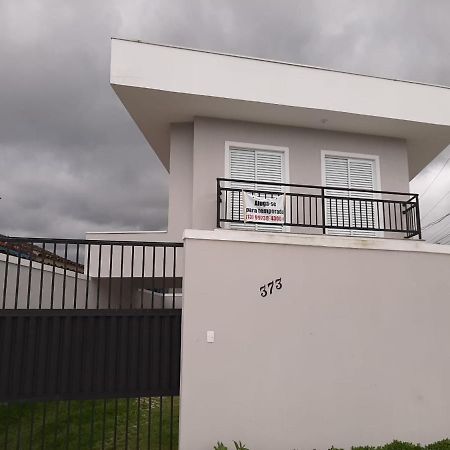 Sobrado Frente Ao Sesc, Wifi 300Mb, 2 Vagas Auto, Cozinha, Churrasqueira, Moderno E Reformado Bertioga Exterior photo